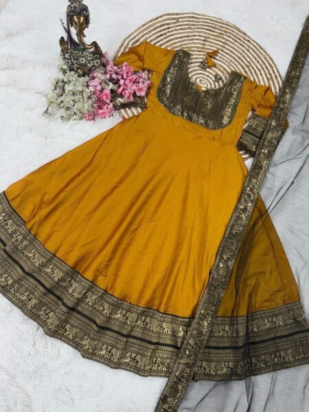 Traditional Kurti With Duppatta Function Wear